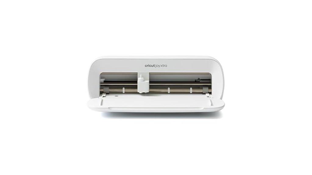 compact versatile cutting device